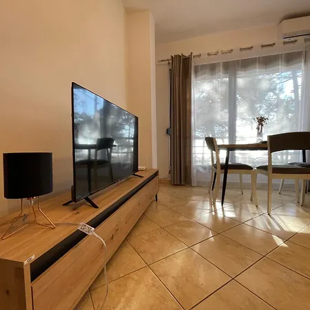 Beachfront 2br Sea View - By Enjoy Travel