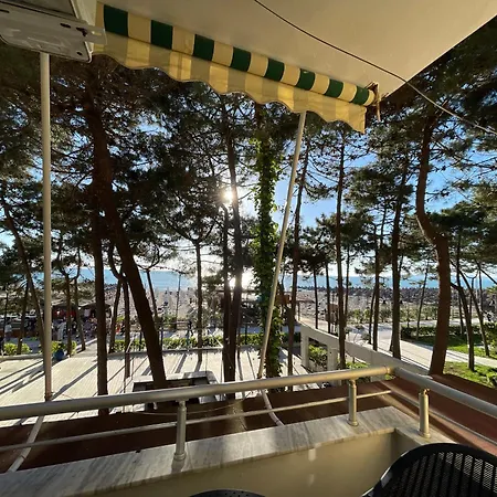 Appartement Beachfront 2br Sea View - By Enjoy Travel Golem (Tirana)